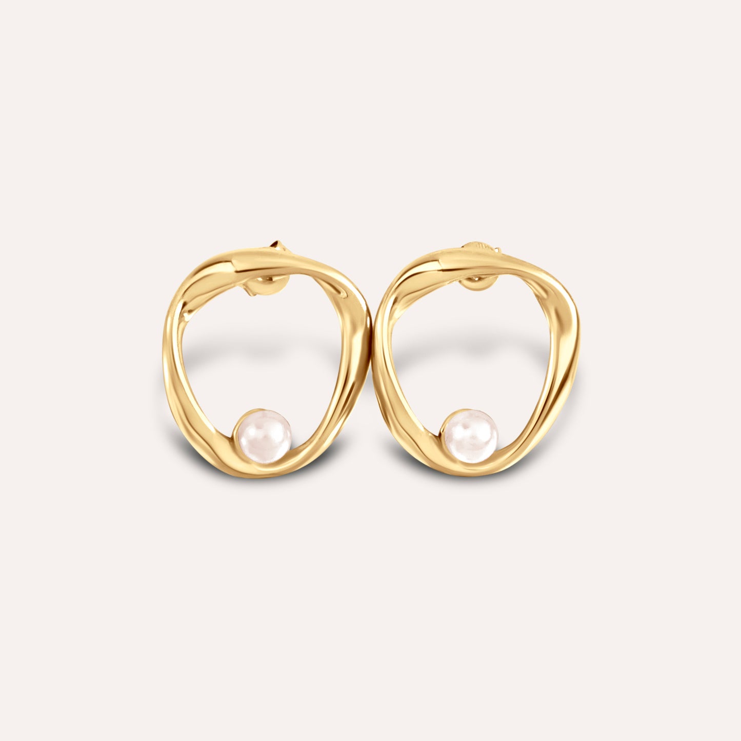 Hollow Geometric Pearl Earrings