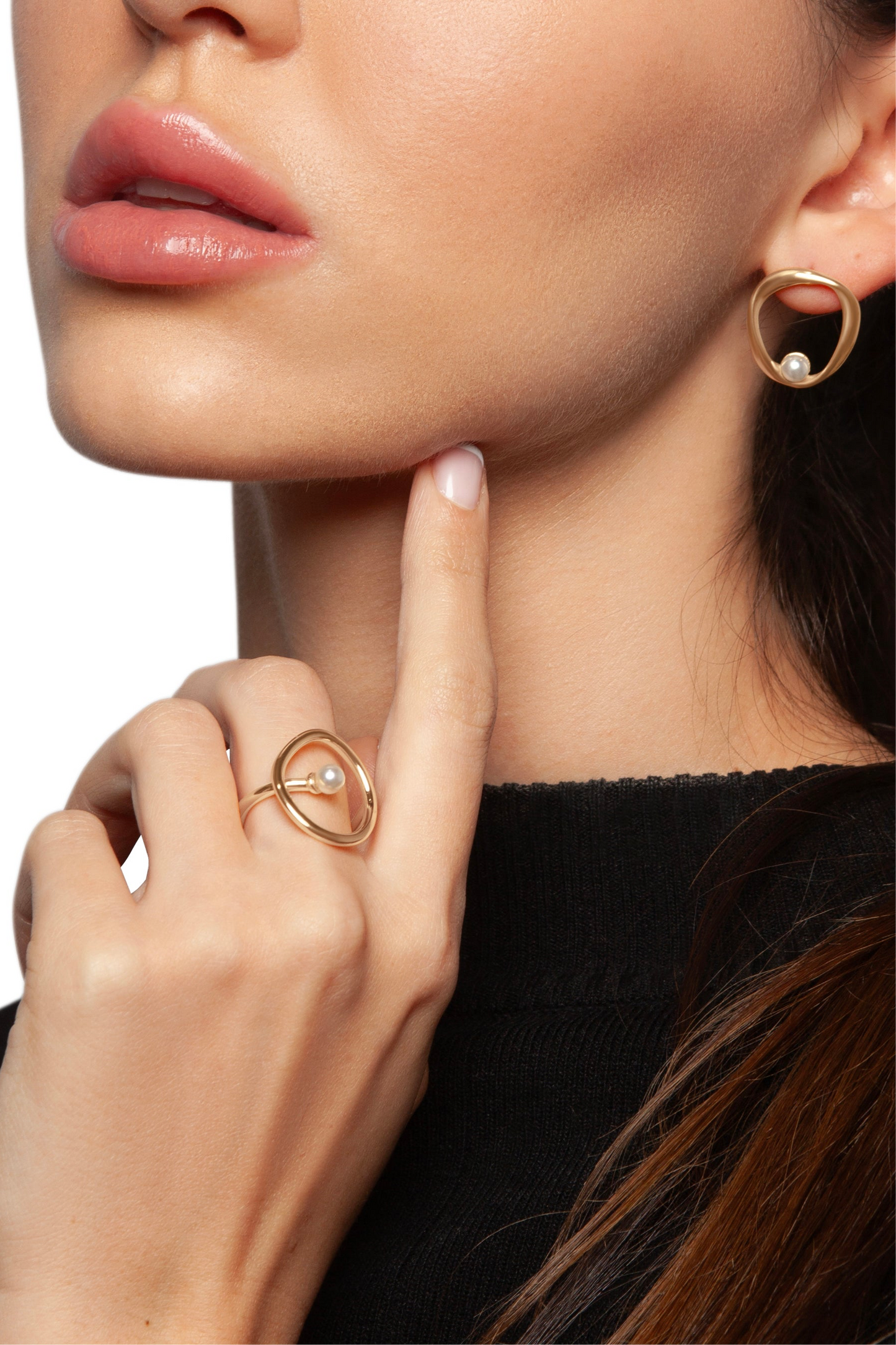 Hollow Geometric Pearl Rings