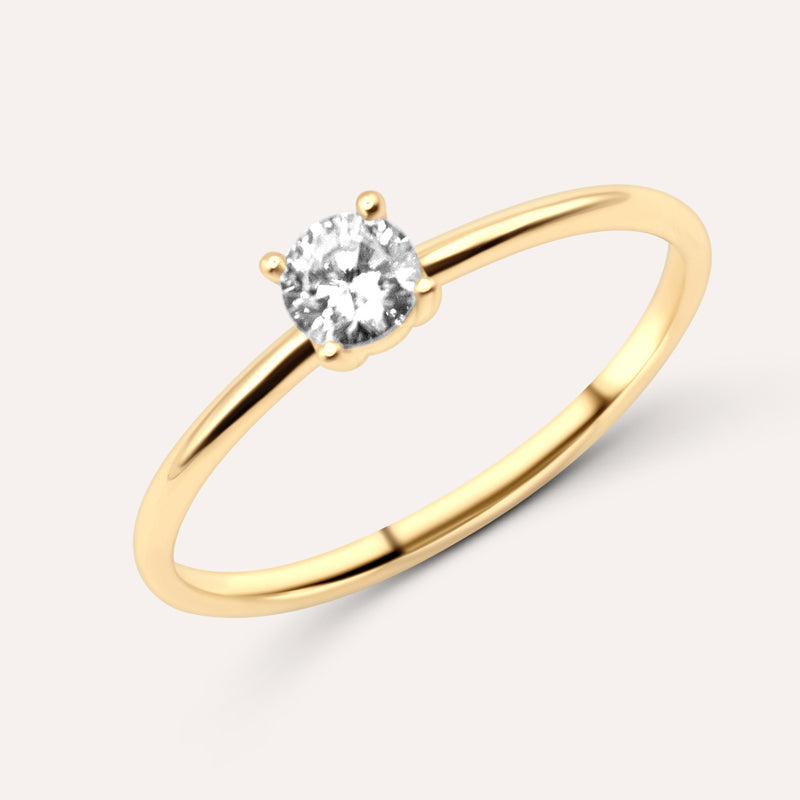Diamonds and gold solitaire medium Elia ring