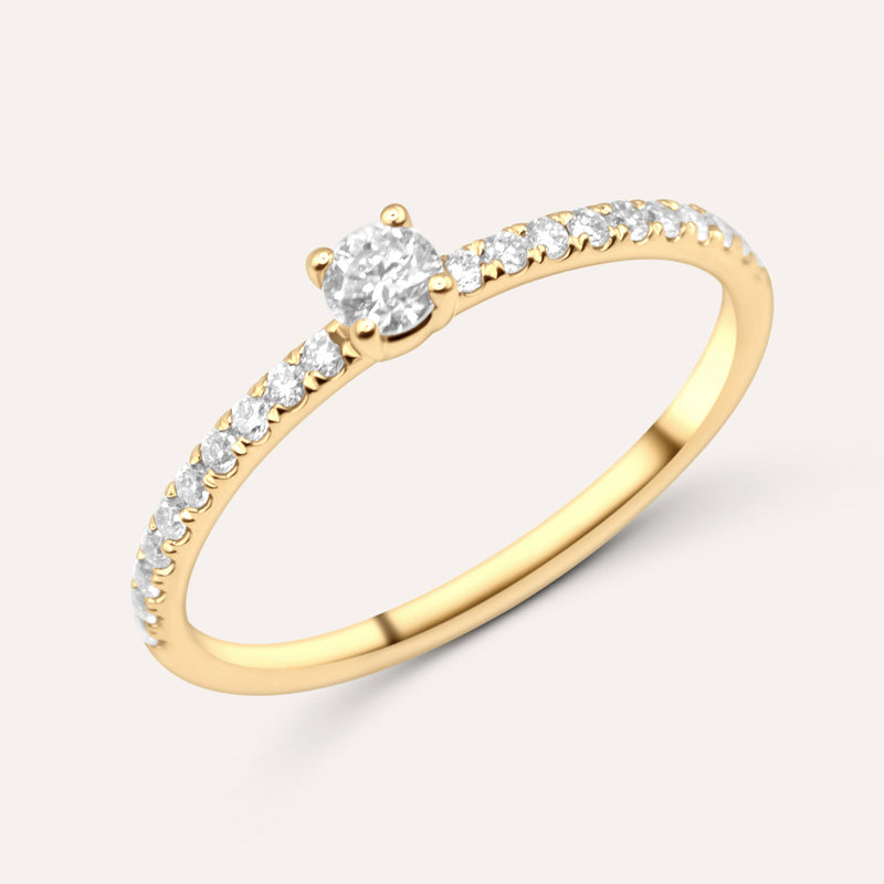 Diamond and gold seren solitary ring